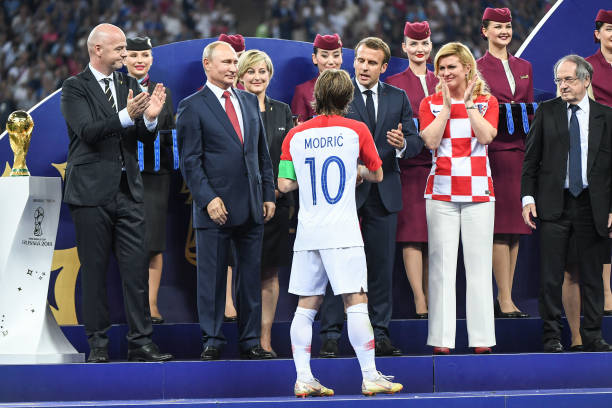 米兰的谈判 米兰的谈判